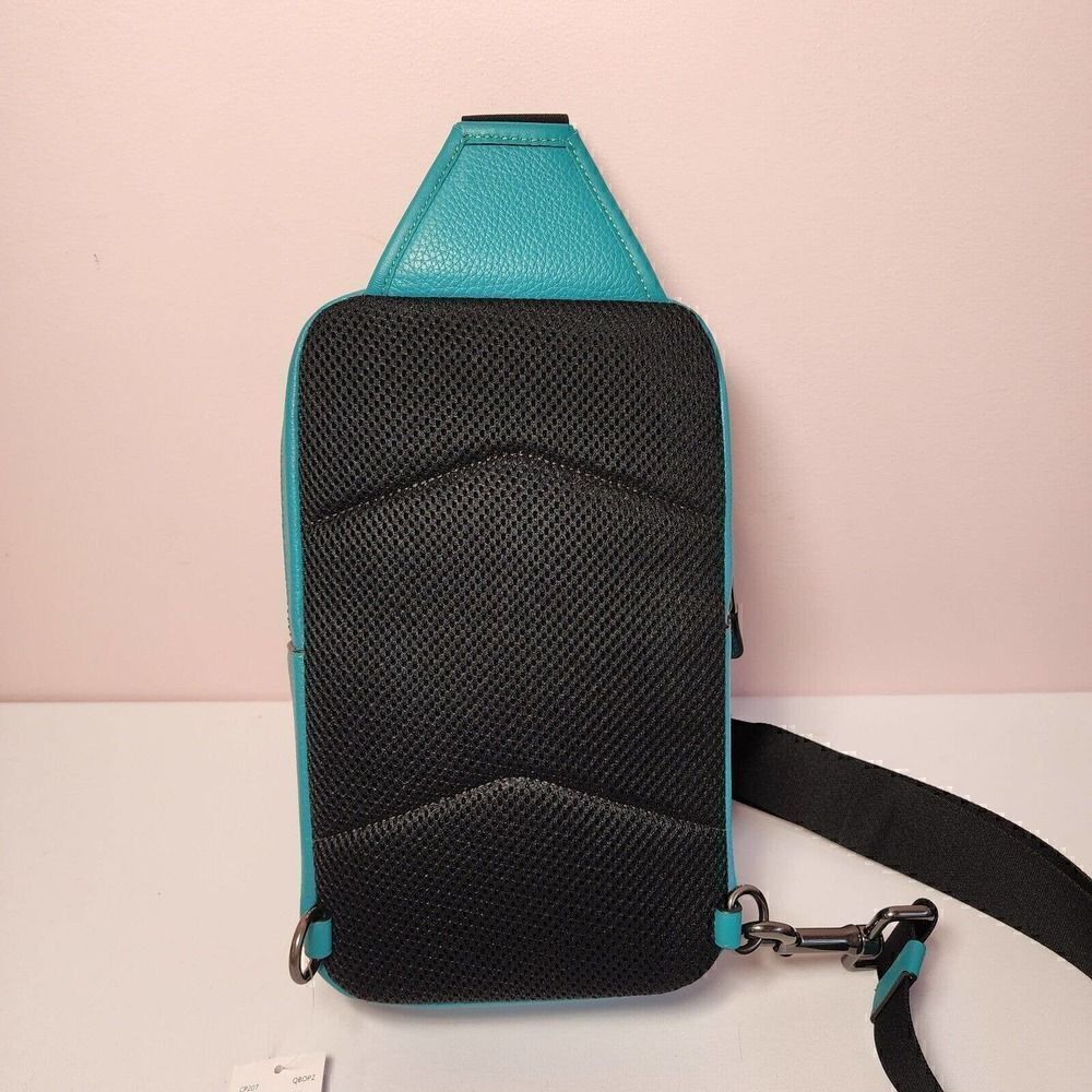 NWT Coach CP207 Sullivan Pack Smooth Calf Leather Bright Turquoise - Picture 4 of 7